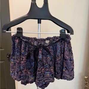Ecote Navy & Purple Floral Crinkle Shorts Urban Outfitters Medium